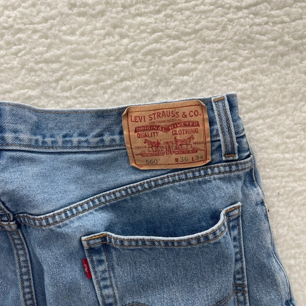 VTG Levis 560 Jeans Mens 36x34 Blue Comfort Loose Tapered Denim Y2K Grunge Baggy